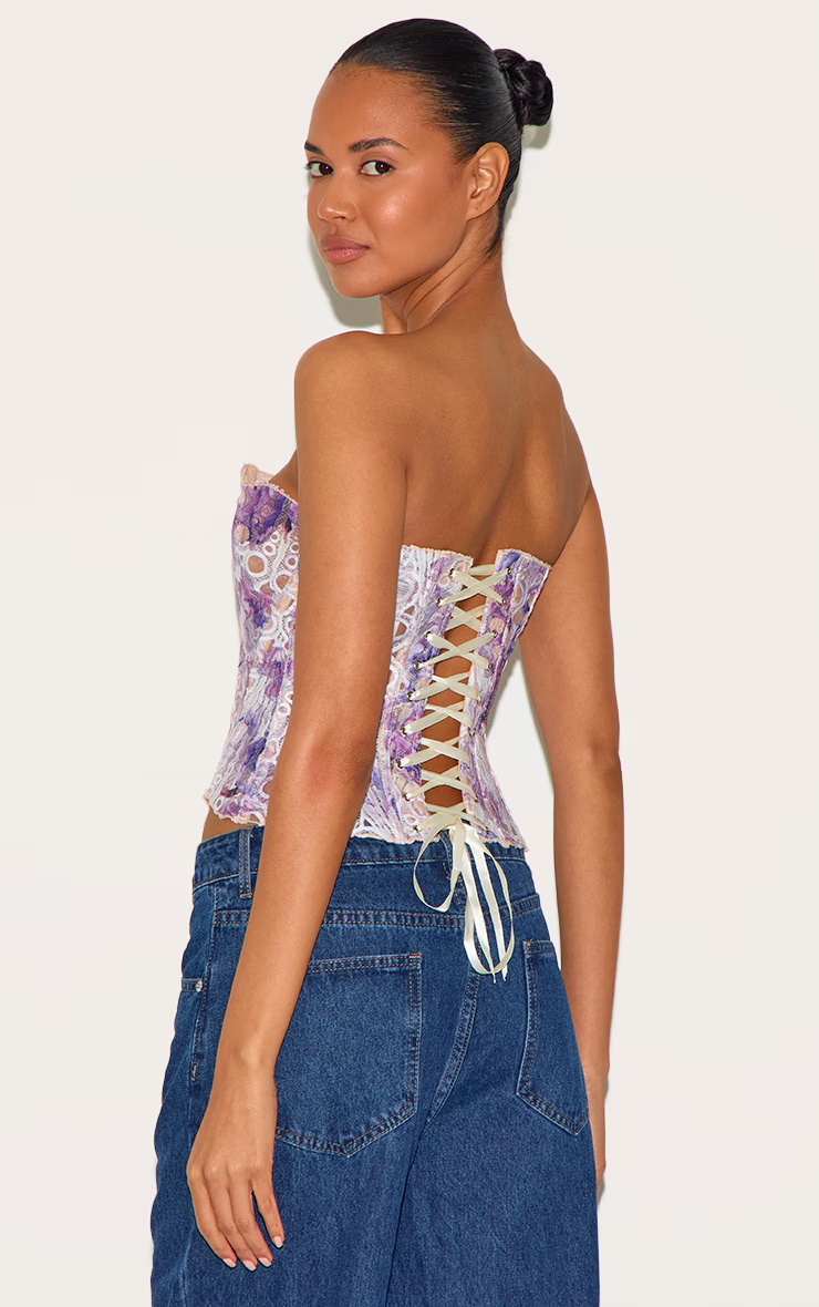 LIV - Elegante top corsé con delicado encaje