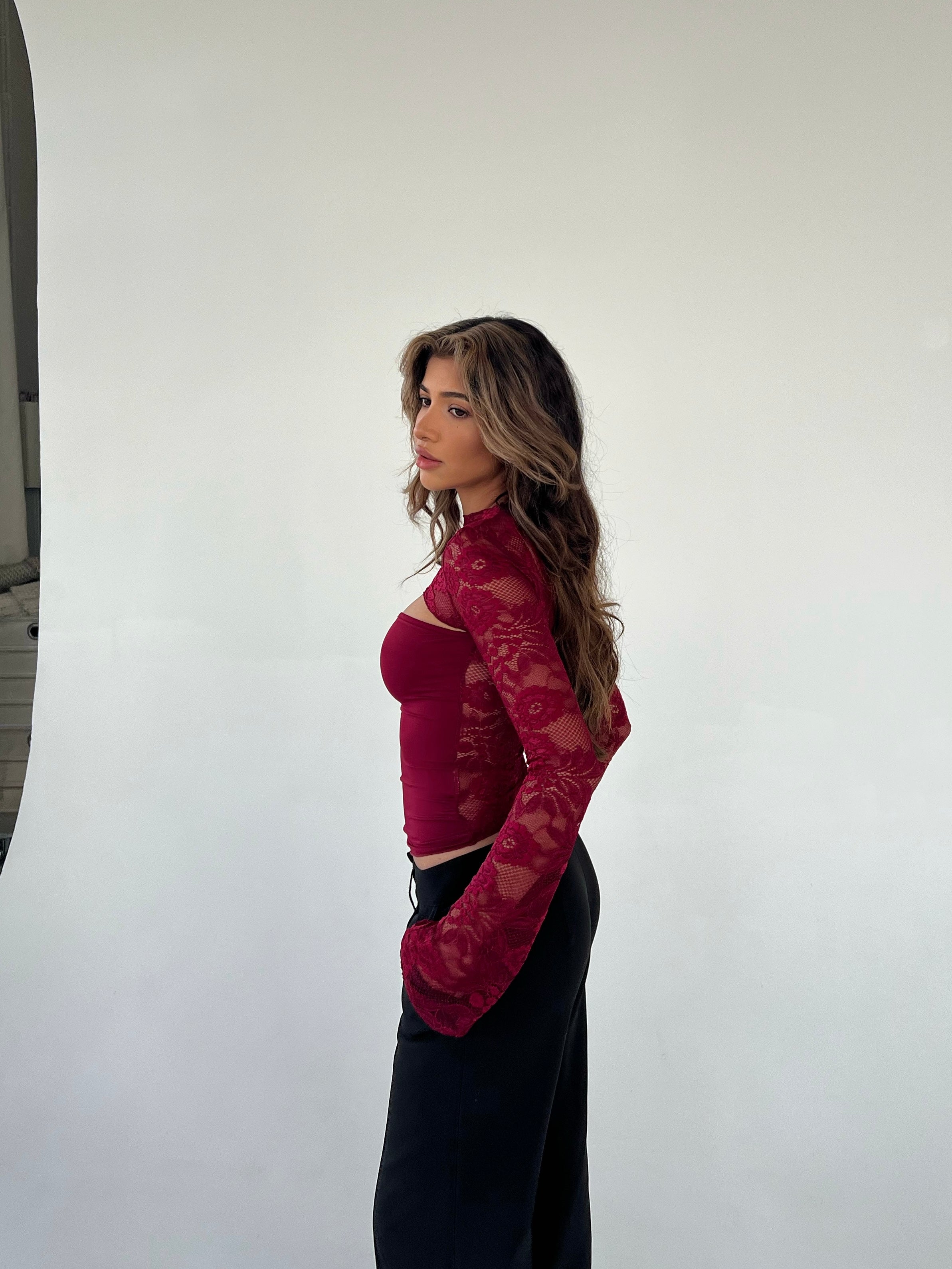 Daniela - Top efecto capa de encaje