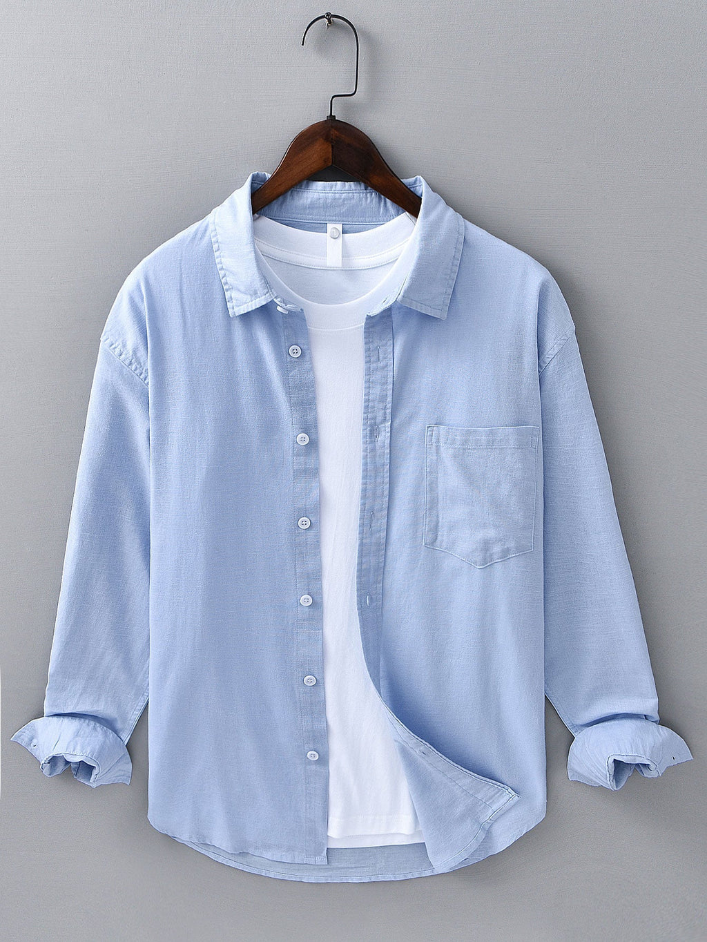 Camisa de lino y algodón con bolsillo y mangas largas