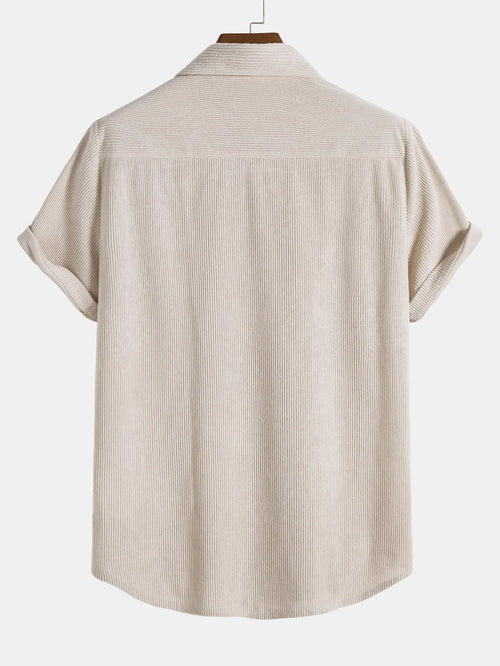 Camisa de algodón con botones y mangas cortas
