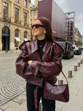 LINA - Chaqueta de cuero estilosa