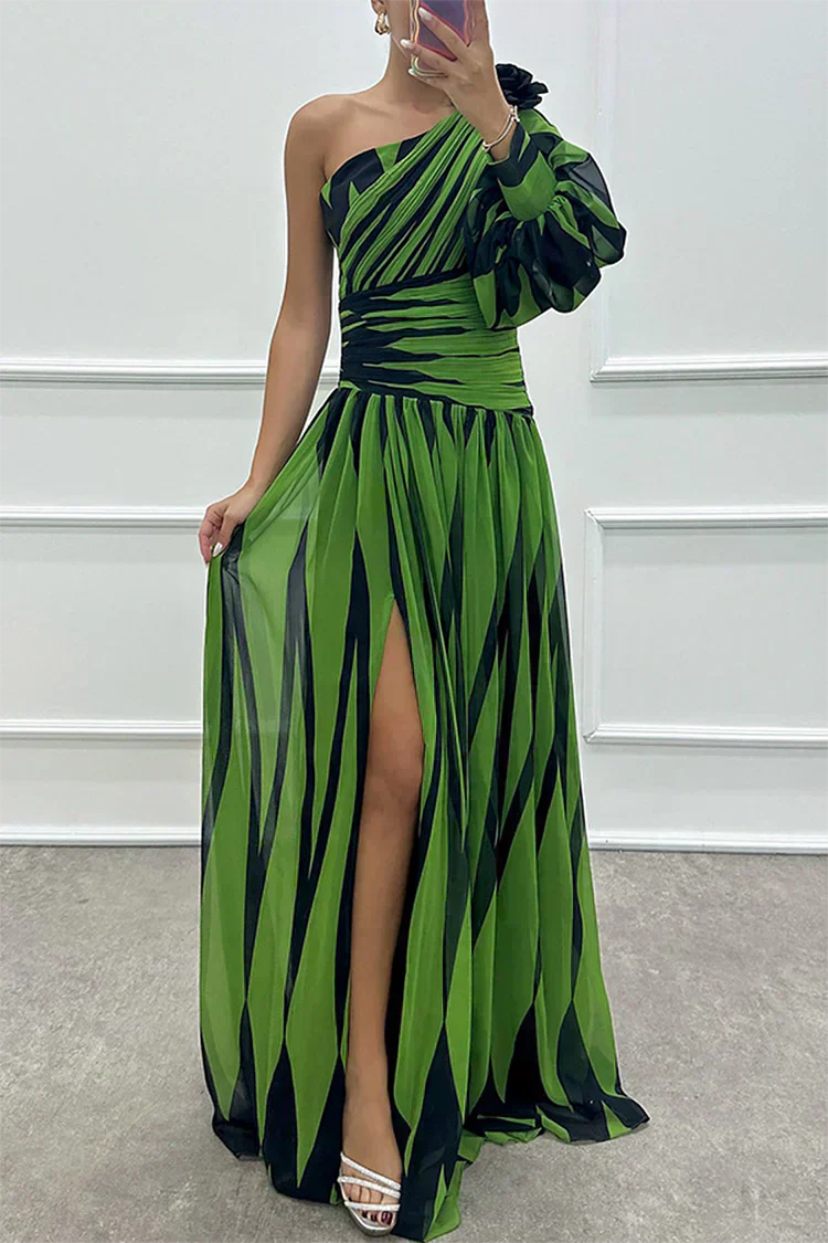 SHILOH - Elegante vestido largo de un hombro con drapeado y abertura