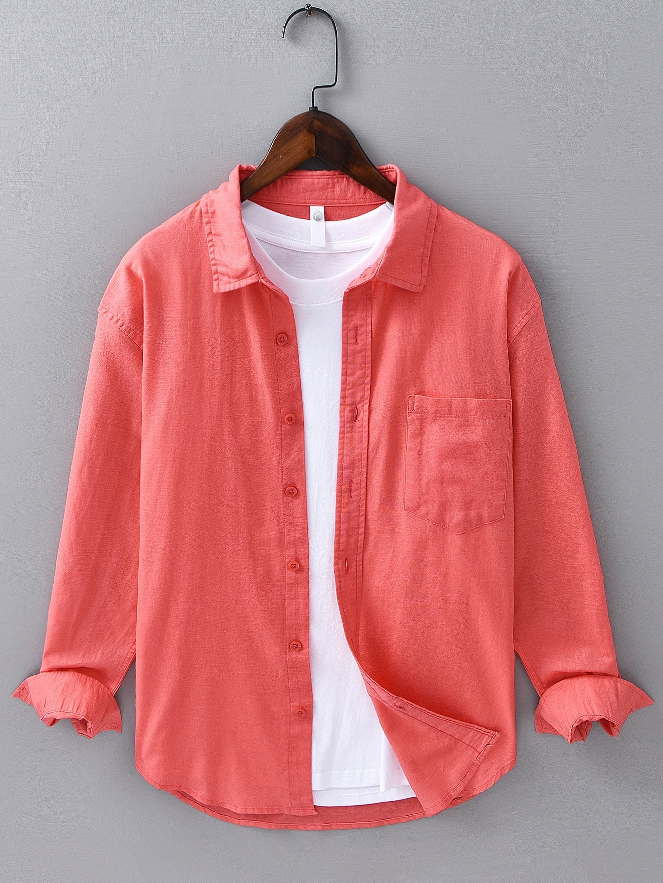 Camisa de lino y algodón con bolsillo y mangas largas