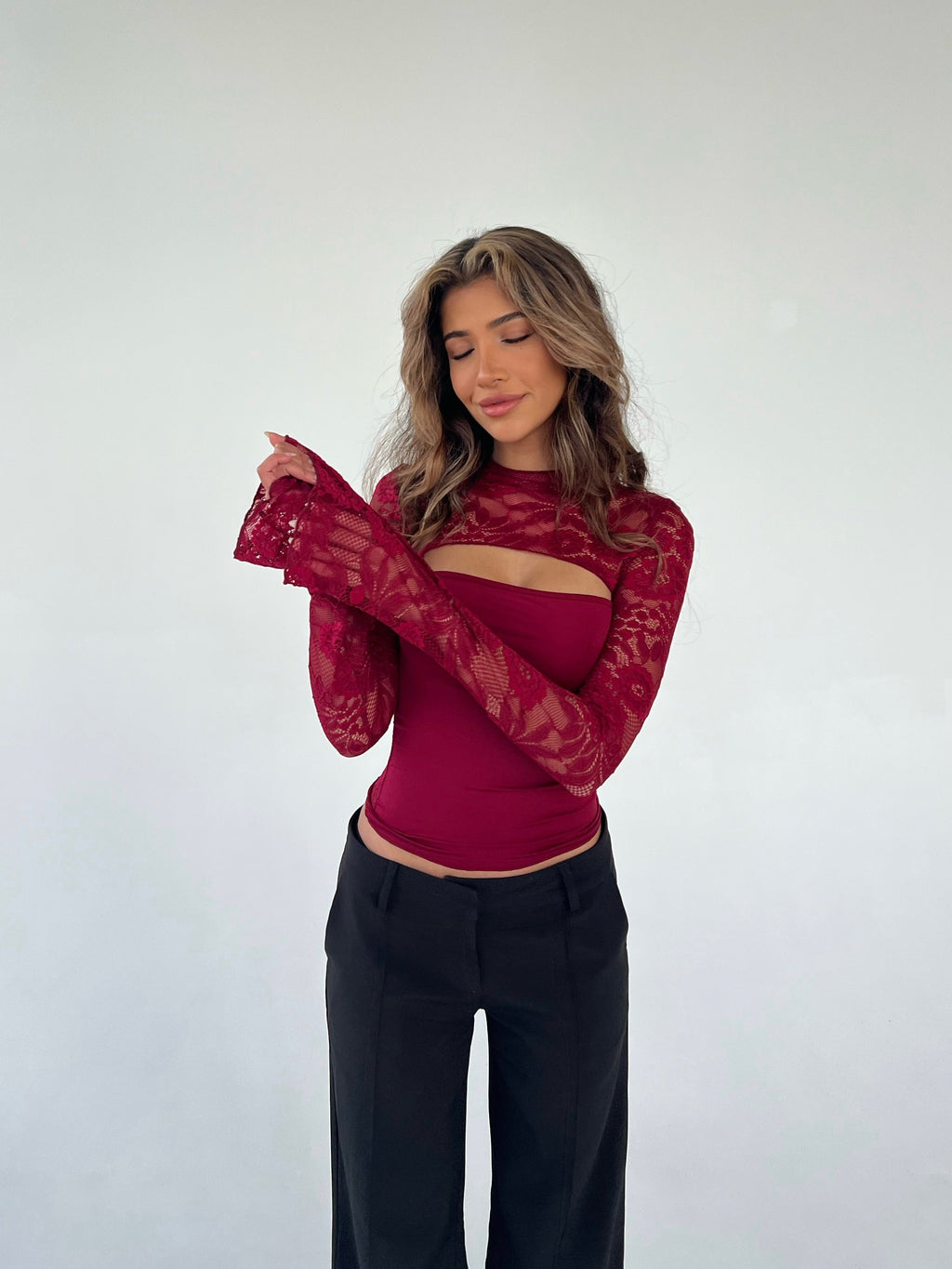Daniela - Top efecto capa de encaje