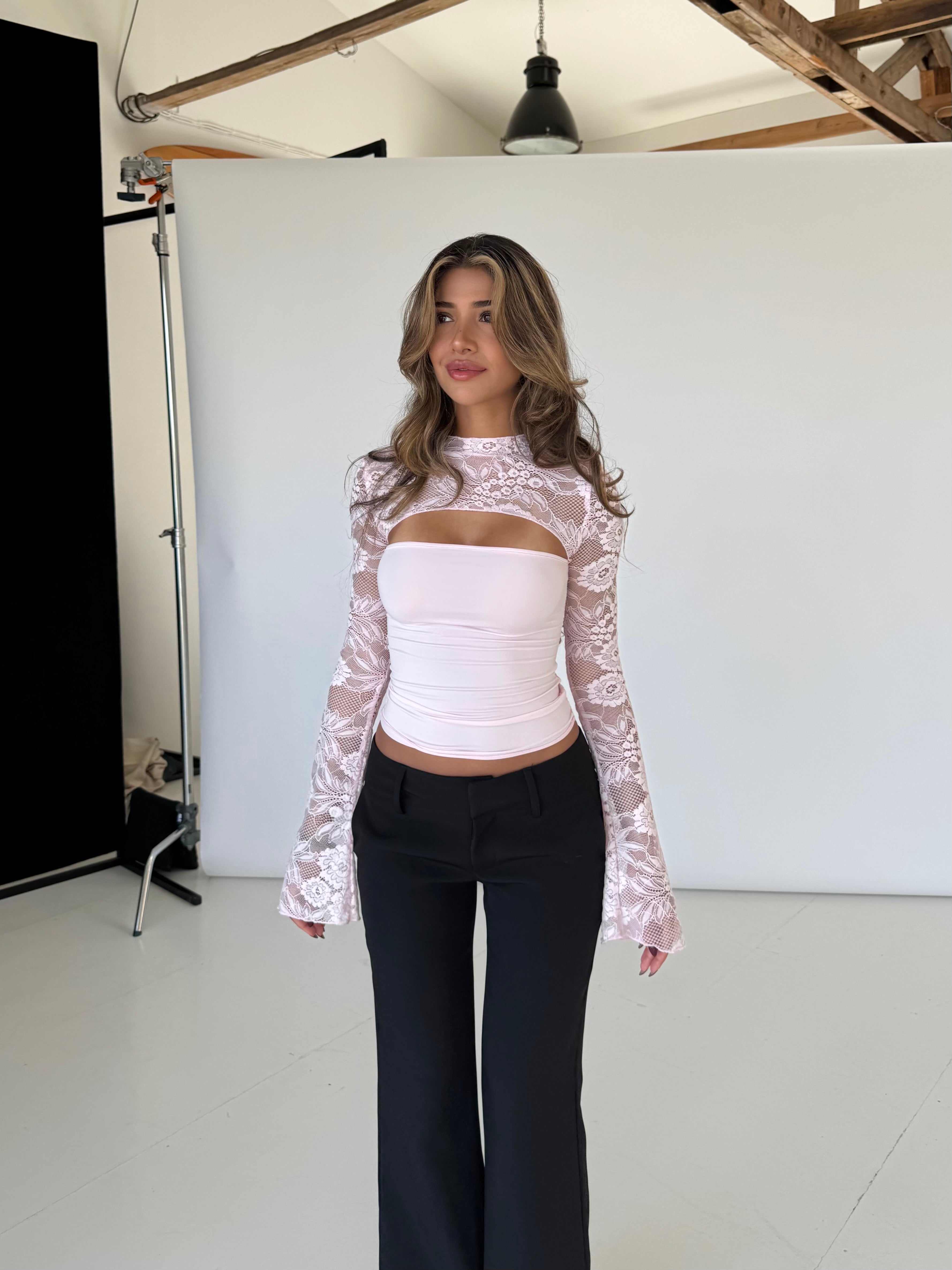Daniela - Top efecto capa de encaje