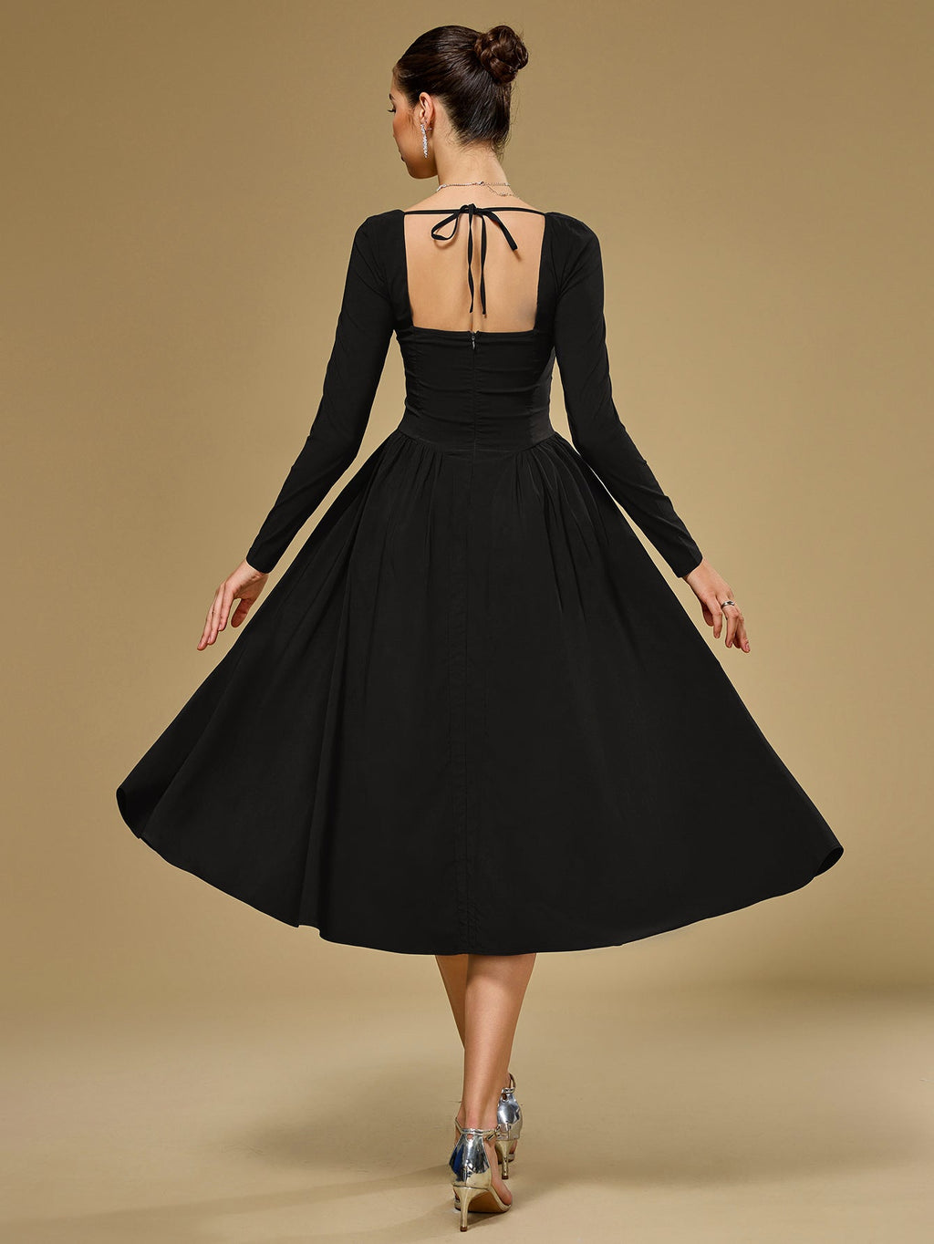 ANNA - Vestido midi de manga larga y corte en A