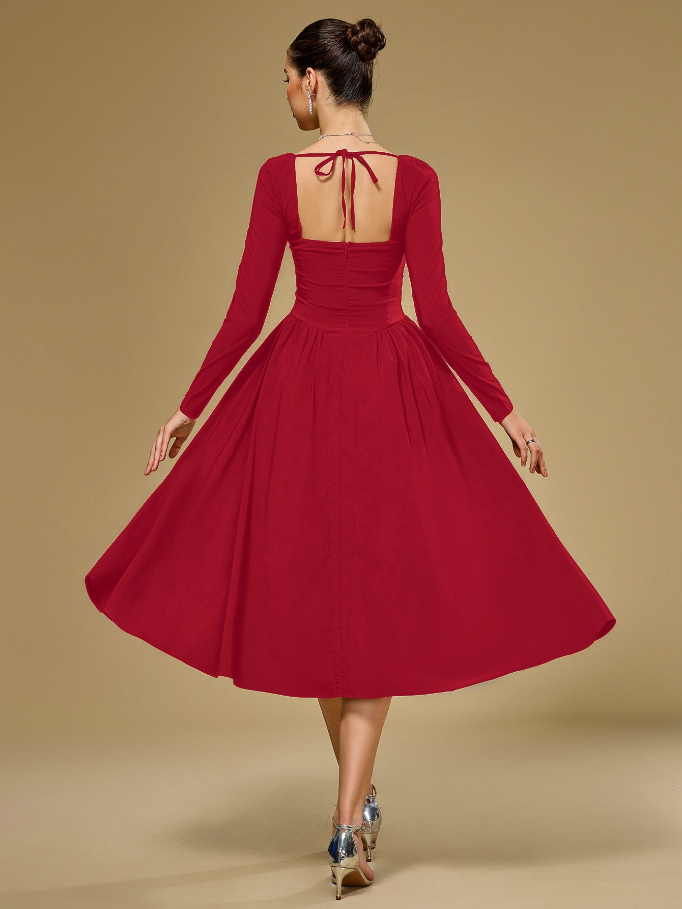 ANNA - Vestido midi de manga larga y corte en A
