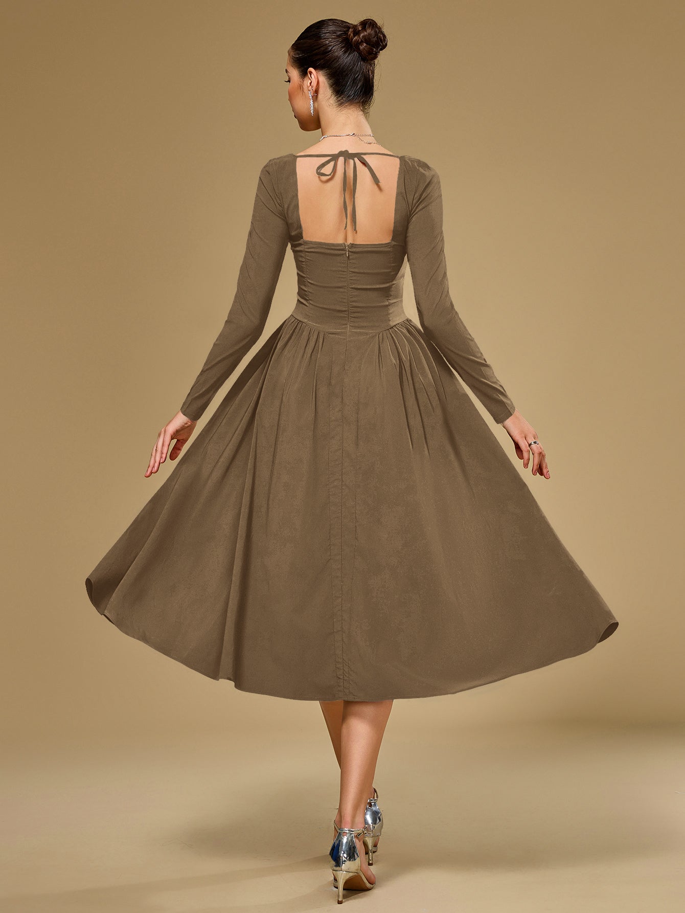 ANNA - Vestido midi de manga larga y corte en A