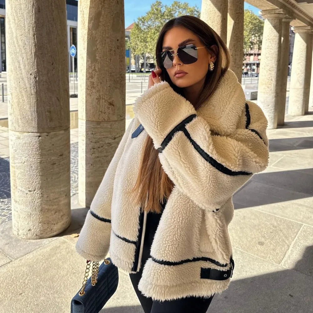 JASMIN - Abrigo teddy suave