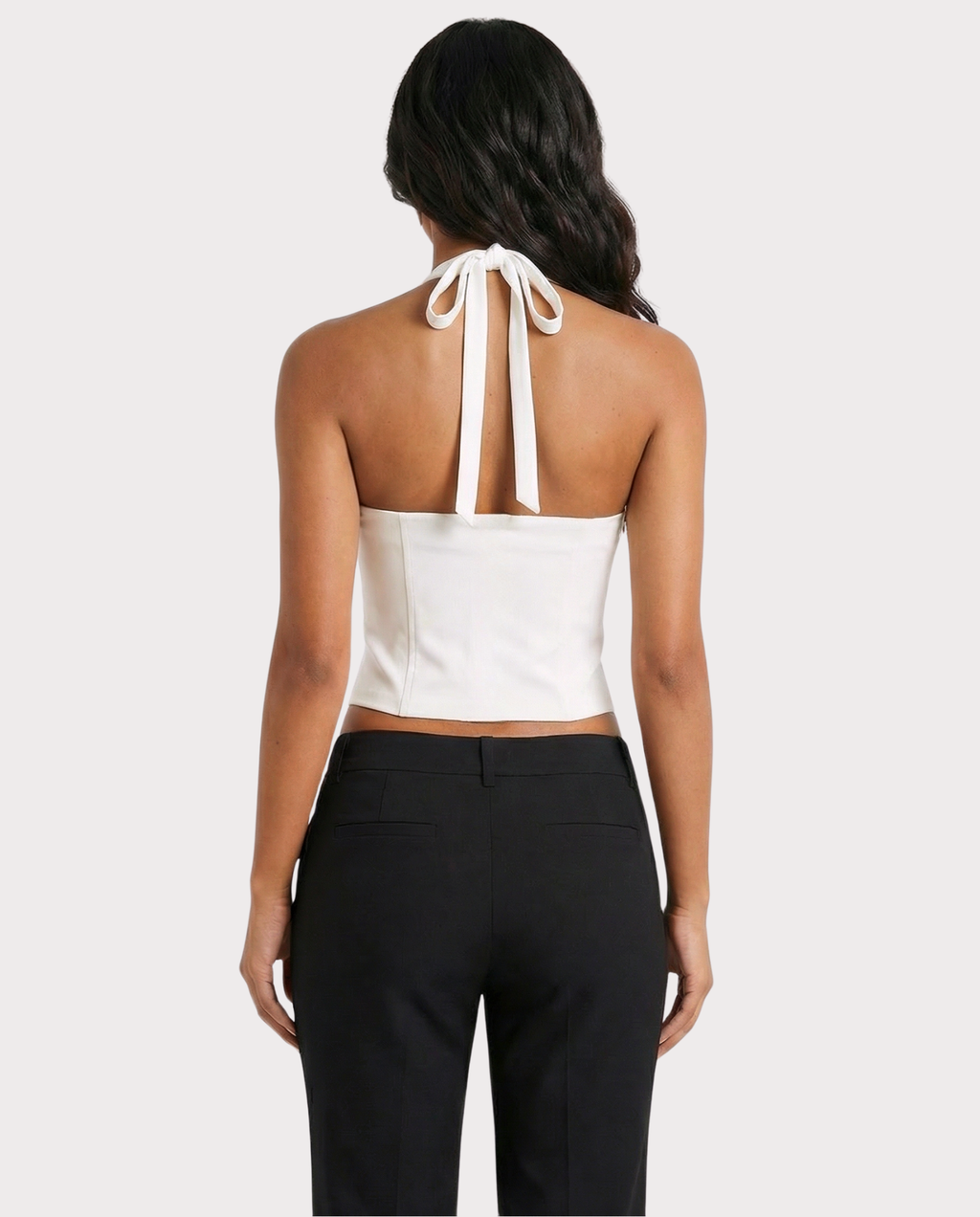 Sofía - Top halter estructurado escote profundo