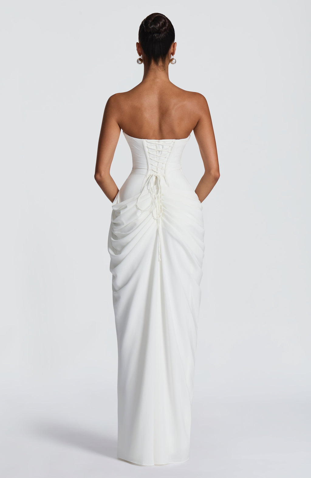 HANNAH - Elegante vestido maxi con drapeado y abertura alta