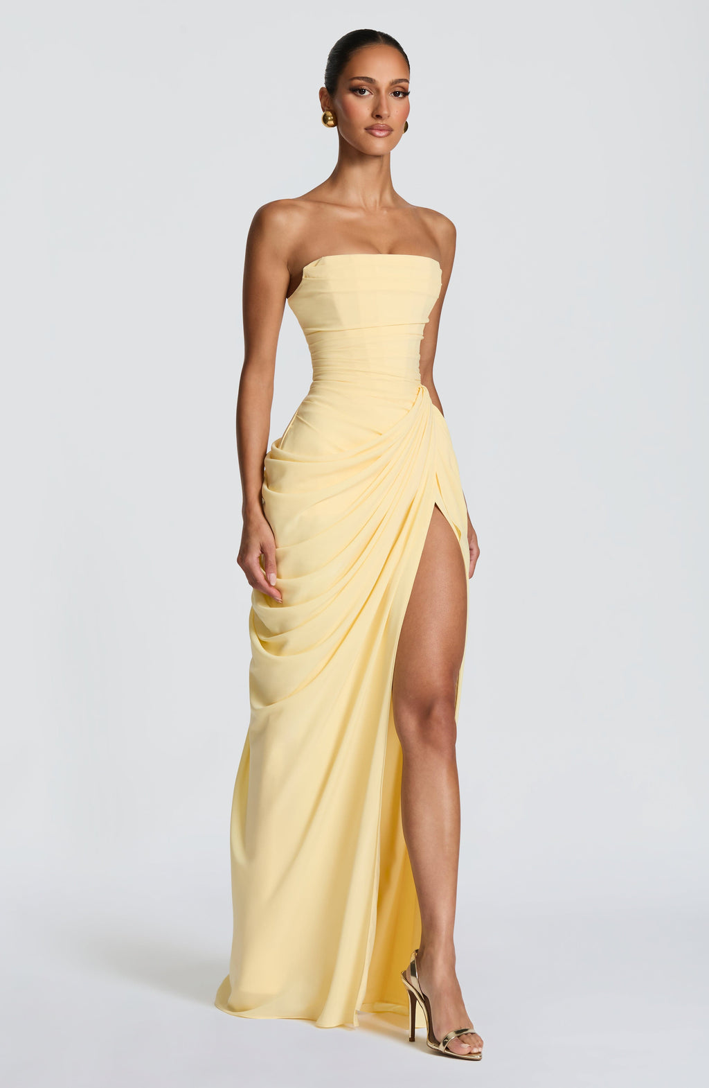 HANNAH - Elegante vestido maxi con drapeado y abertura alta