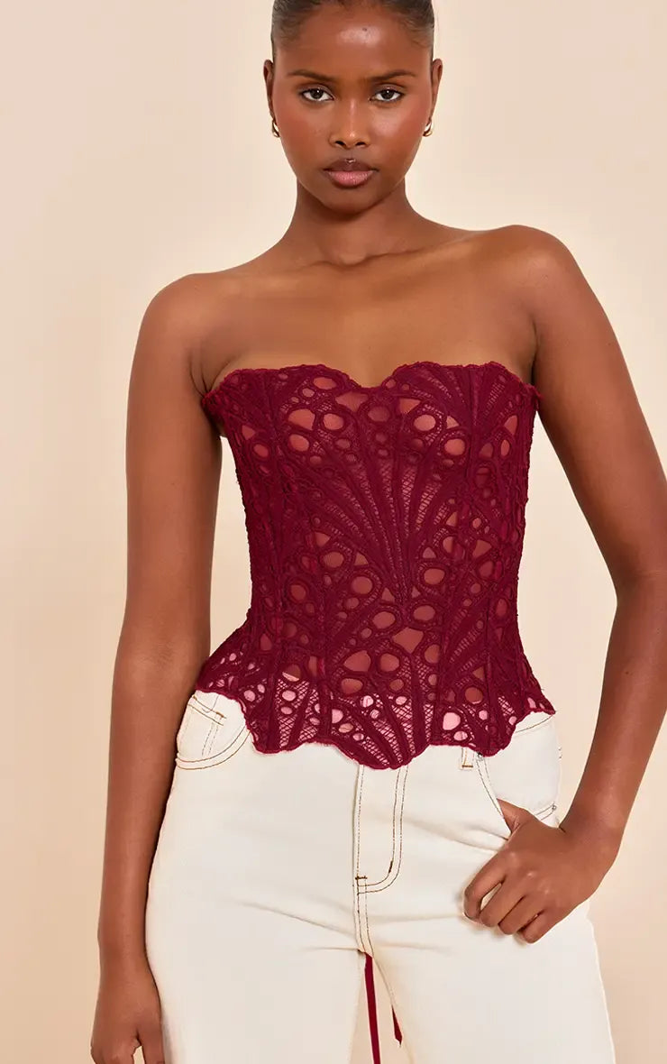 LIV - Elegante top corsé con delicado encaje