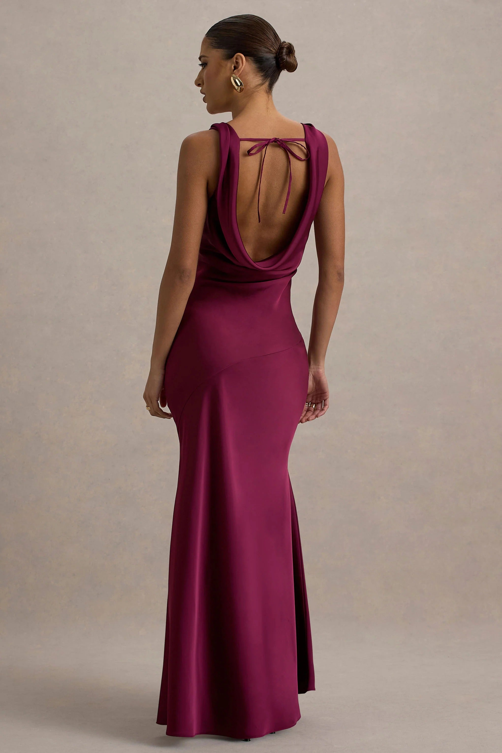 LENA - Vestido largo minimalista con escote drapeado
