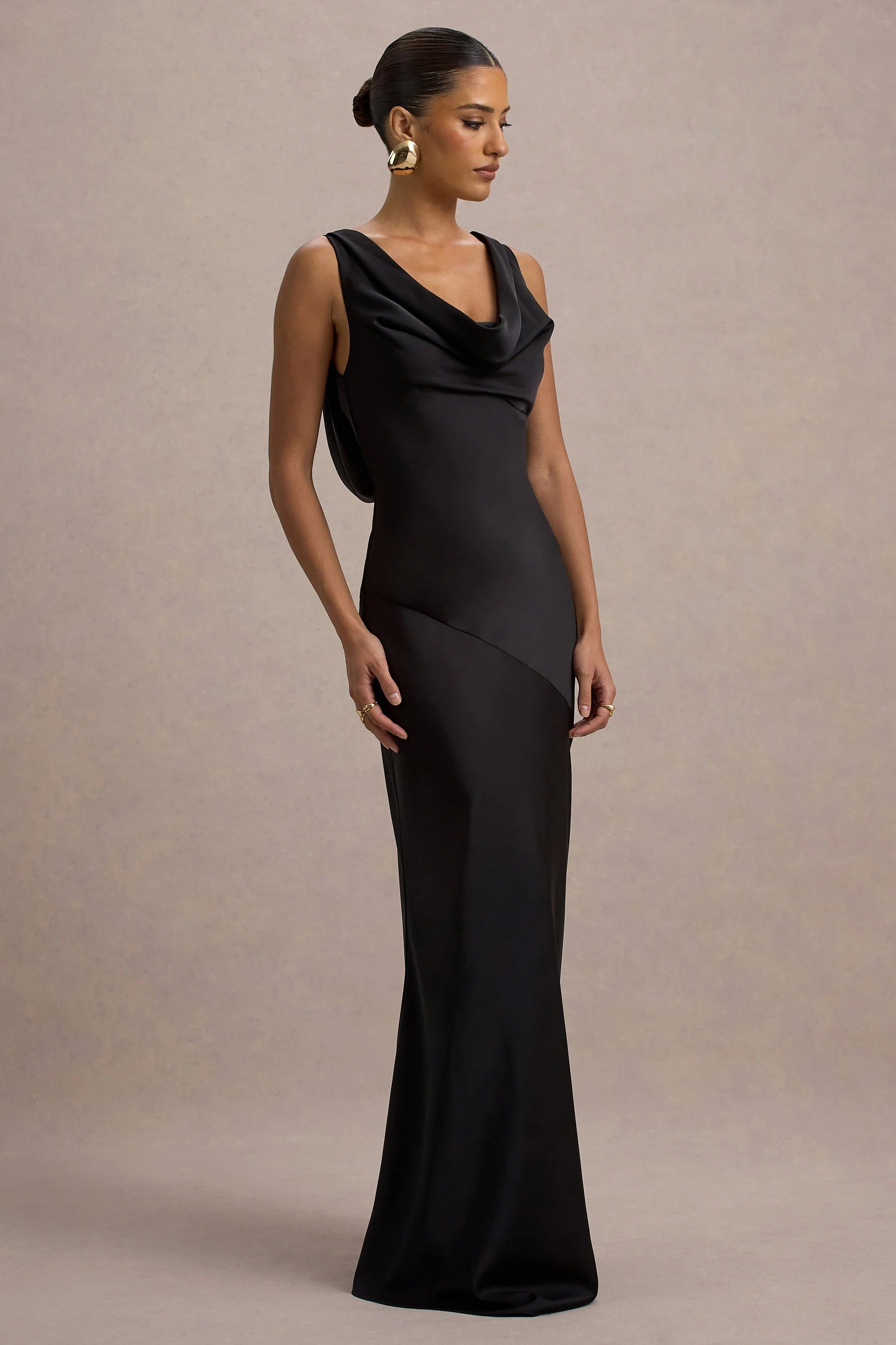 LENA - Vestido largo minimalista con escote drapeado