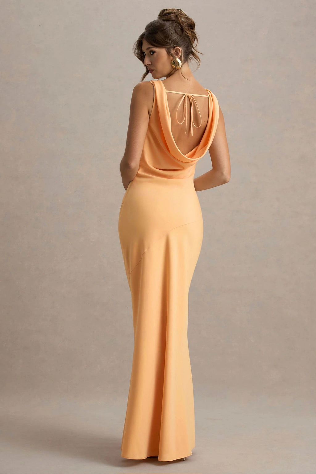 LENA - Vestido largo minimalista con escote drapeado