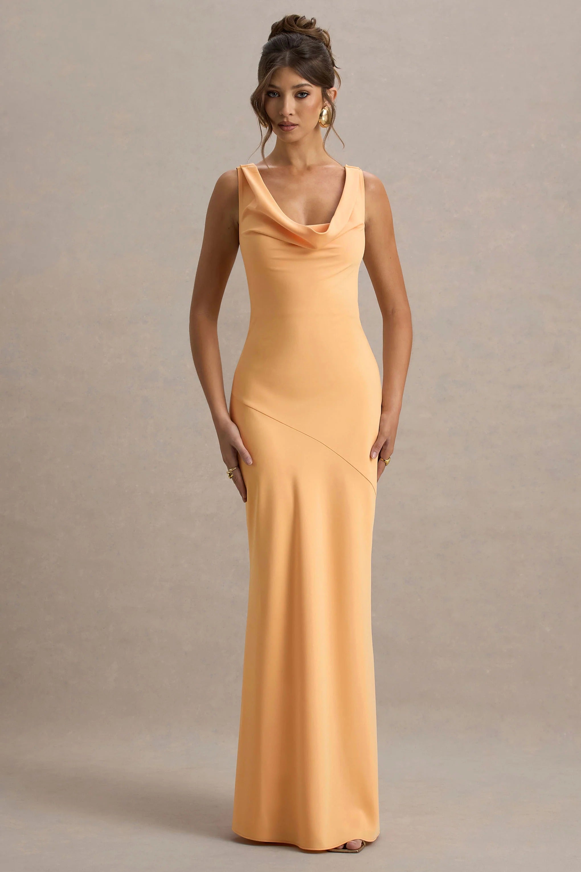LENA - Vestido largo minimalista con escote drapeado