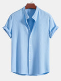 Camisa muscle fit acanalada con cuello alto